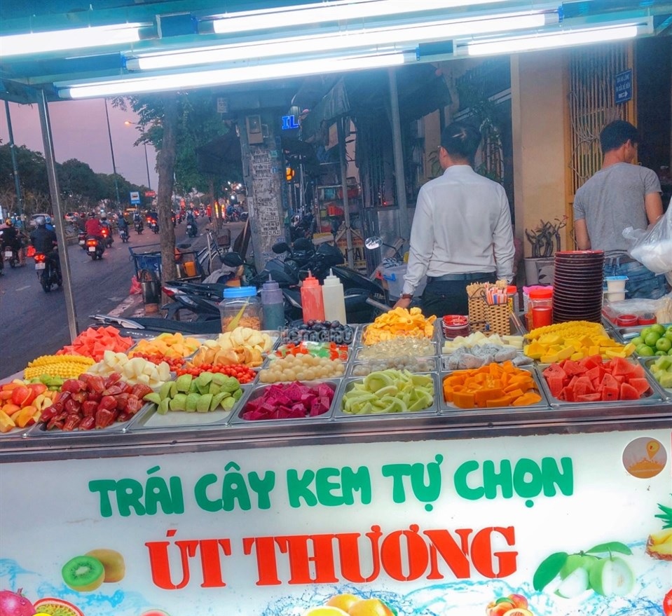 Quán buffet trái cây tự chọn