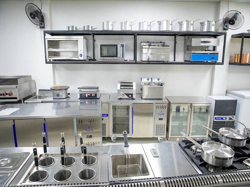 các loại dụng cụ bếp nhà hàng các loại dụng cụ bếp nhà hàng