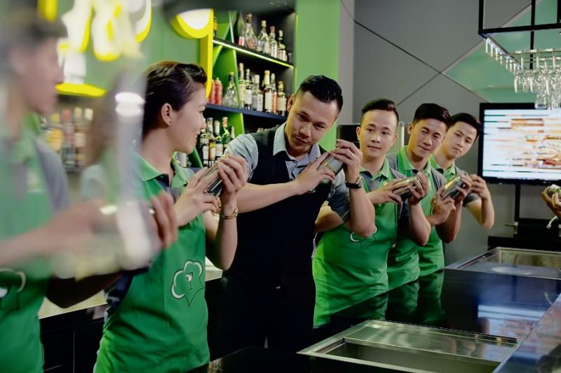 trường dạy pha chế Á Âu