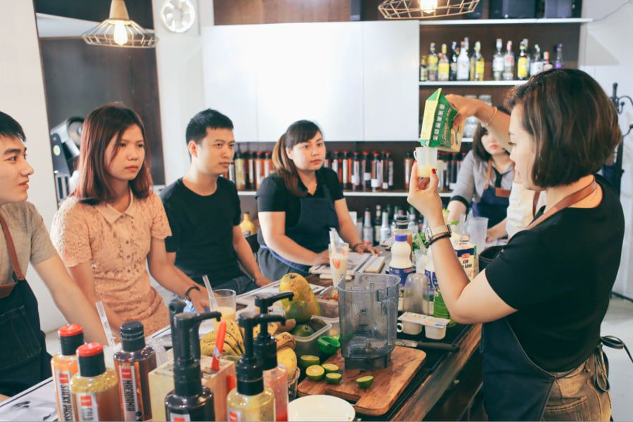 trường dạy pha chế Saigontourist