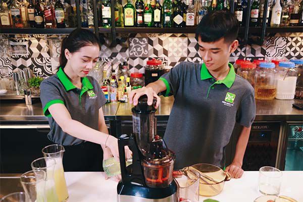 dạy pha chế chất lượng