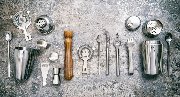Các dụng cụ pha chế cần thiết nên mua