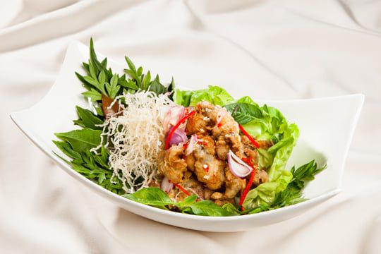 Ếch hấp trộn rau rút