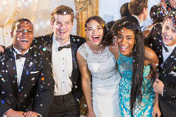 tiệc prom party là gì