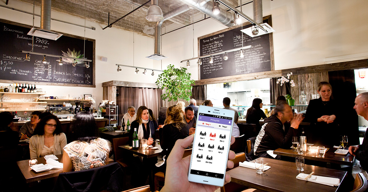 quản lý nhà hàng đông khách