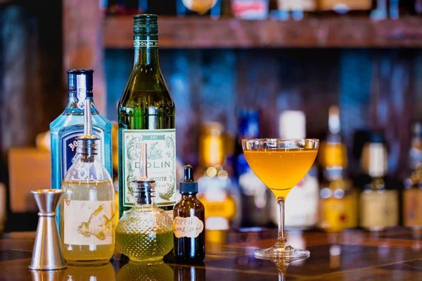 quầy bar khách sạn quầy bar khách sạn