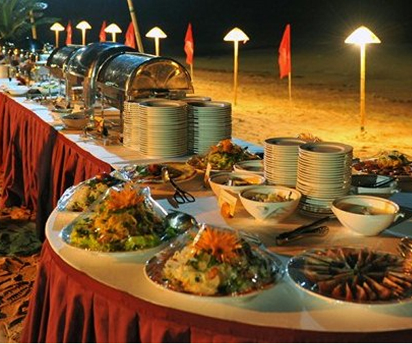 Thực Đơn Tổ Chức Tiệc Buffet Ngoài Trời Hấp Dẫn