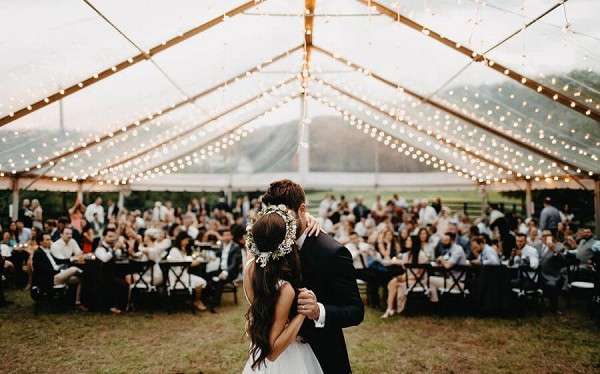 hình ảnh tiệc ngoài trời hình ảnh tiệc ngoài trời