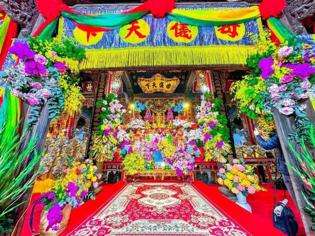 Ảnh tiệc tứ phủ tháng 8 Ảnh tiệc tứ phủ tháng 8