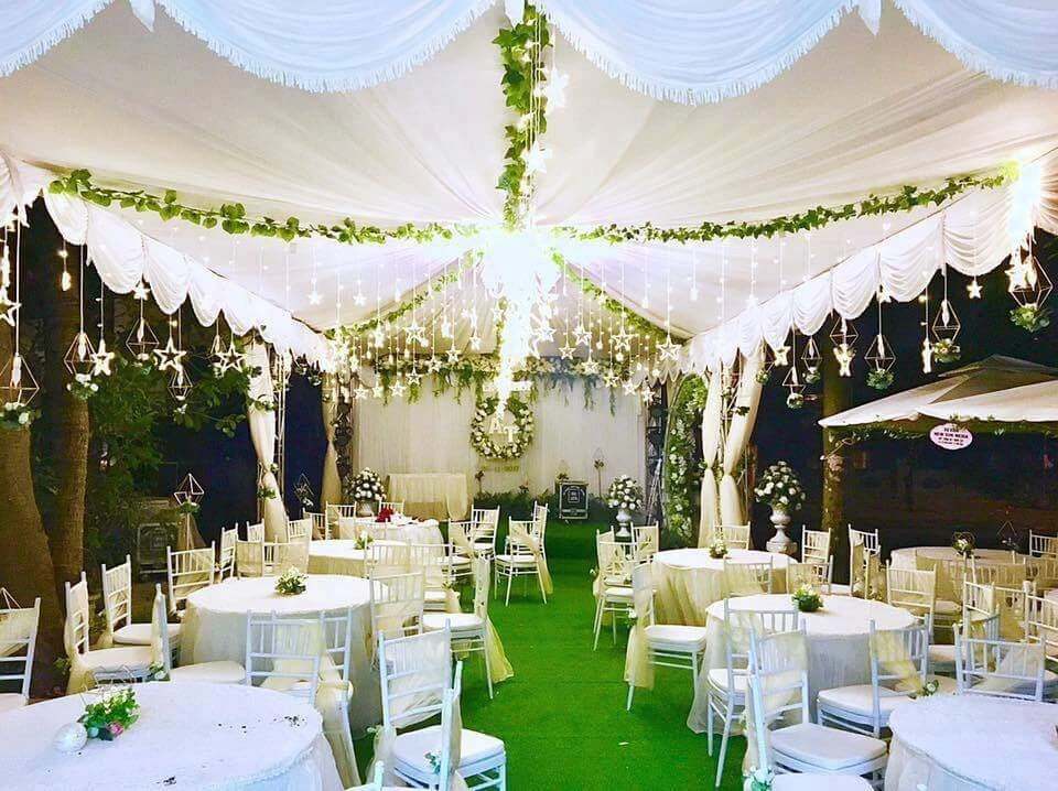 trang trí khung rạp